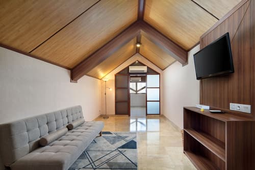 Grand Istana Rama Hotel, Room