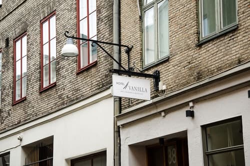 Hotel Vanilla, Front of property