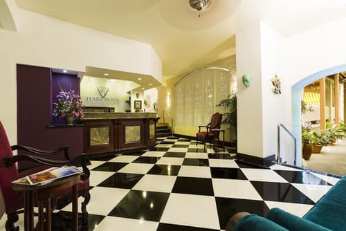 Terra Nova, BW Premier Collection, Reception