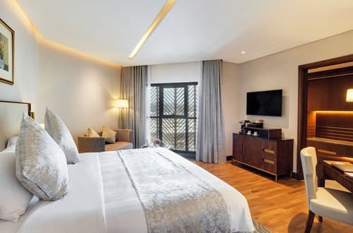 The Biltmore Almadinah Hotel, Room