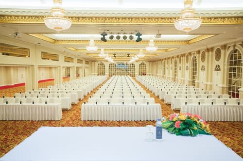 Mandarin Hotel Managed by Centre Point