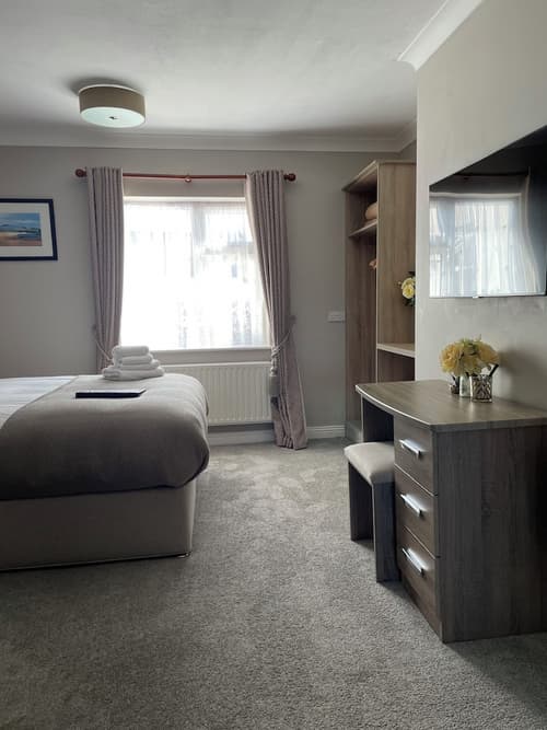 Glasha Meadows, Room