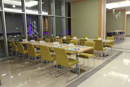 Holiday Inn Express Manisa - West by IHG, Restaurant