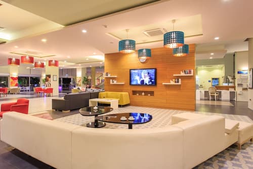 Orka Sunlife Resort hotel and Aquapark, Lobby sitting area