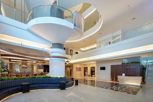 JS Luwansa Hotel and Convention Center, Lobby sitting area