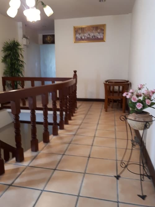 Nathon Residence