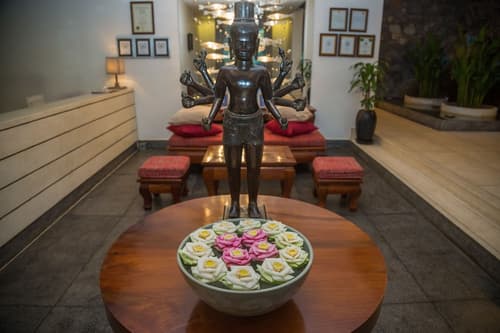 Nita By Vo Luxury Hotel