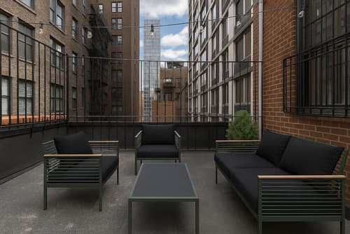 Life Hotel New York, Exterior