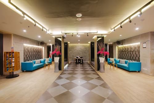 Sevn Legian, Interior entrance