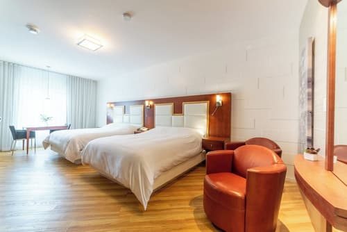 Les Suites de Laviolette, an Ascend Collection Hotel, Room
