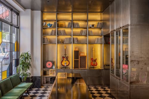 STILE Downtown Los Angeles, Lobby