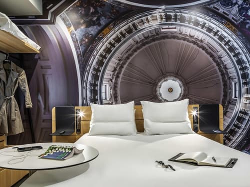 Novotel Belleville Paris 20