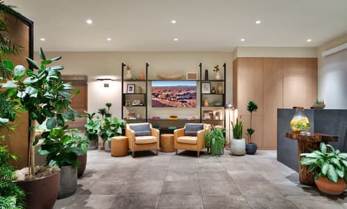 Gravity Haus Moab, Lobby