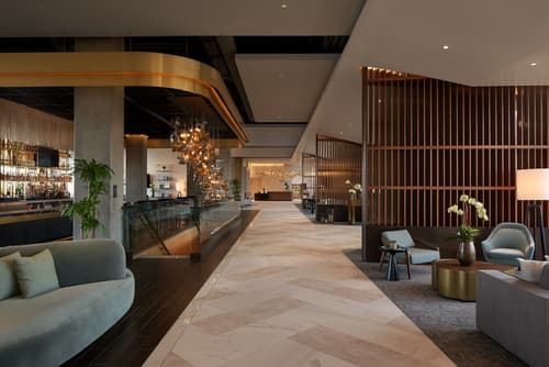 The Watermark Hotel, Lobby