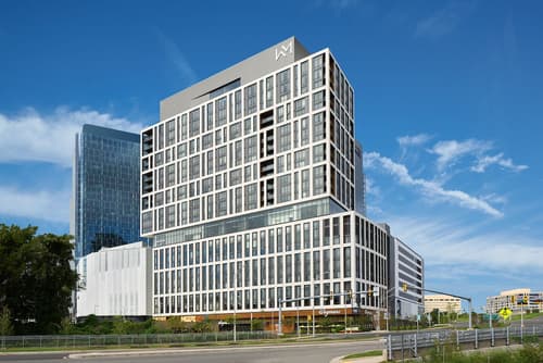 The Watermark Hotel, Exterior