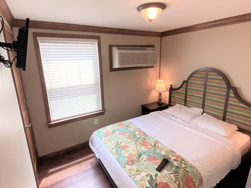 New Orleans RV Resort & Marina, Room
