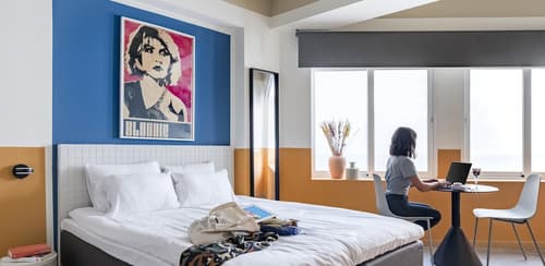 Bob W Madrid Chueca, Room