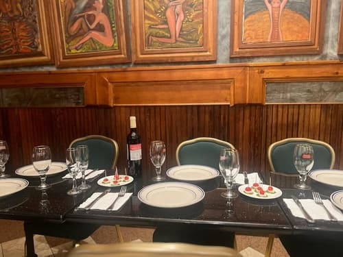 The Historic Blue Moon Hotel - NYC