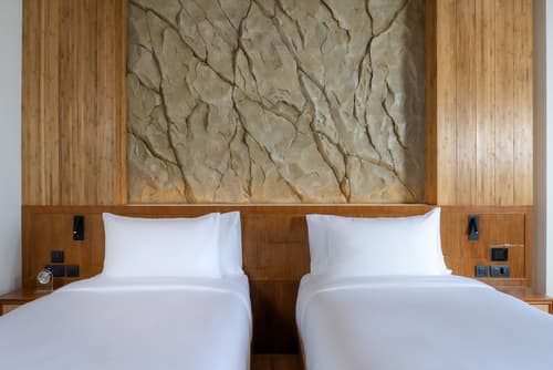 SINAE Phuket Luxury Hotel