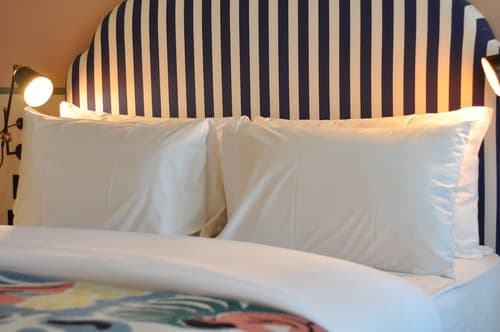 room2 London Chiswick Hometel, Room