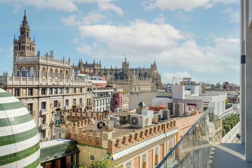 Querencia de Sevilla Autograph Collection, Room