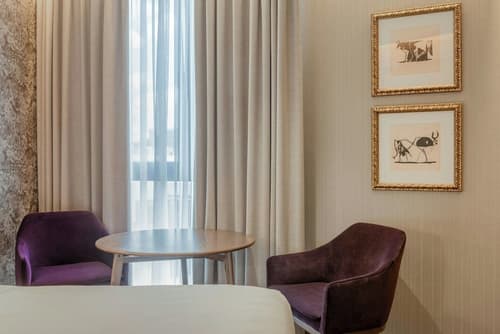 Querencia de Sevilla Autograph Collection, Room