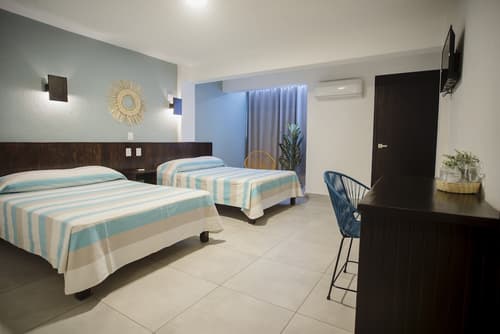 Hotel Camino Del Sol, Room