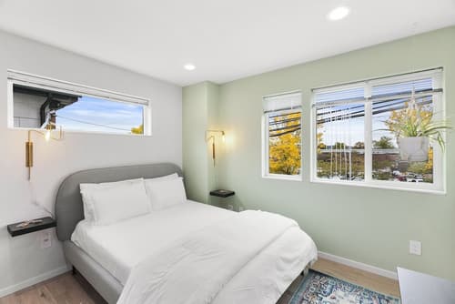 Ballard's sweet suites, Room