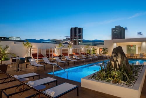 ROK Hotel Kingston, Tapestry Collection by Hilton, Pool