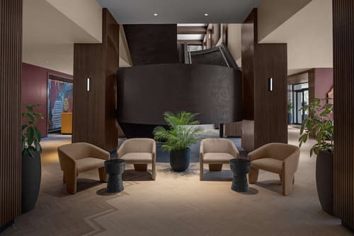 ROK Hotel Kingston, Tapestry Collection by Hilton, Lobby