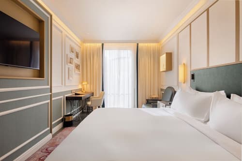 The Emerald House Lisbon, Curio Collection By Hilton