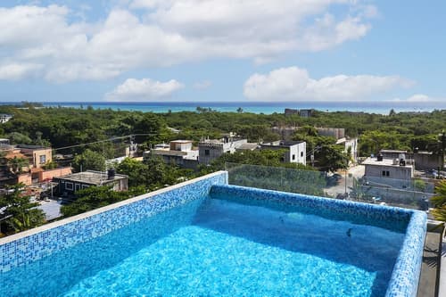 Balkón Boutique Hotel, Rooftop pool