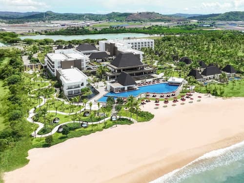 Pullman Lombok Merujani Mandalika Beach Resort