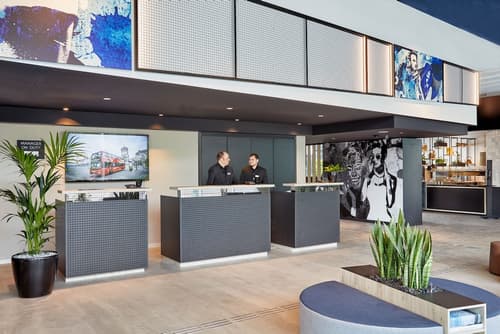 H2 Hotel Düsseldorf City, Reception