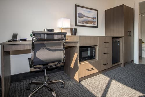 Coast Penticton Hotel, Room