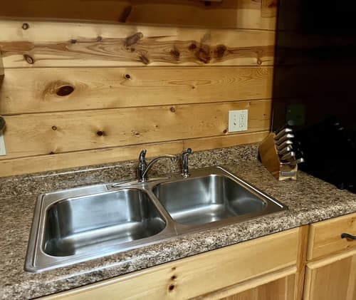 Badlands Frontier Cabins, Private kitchen