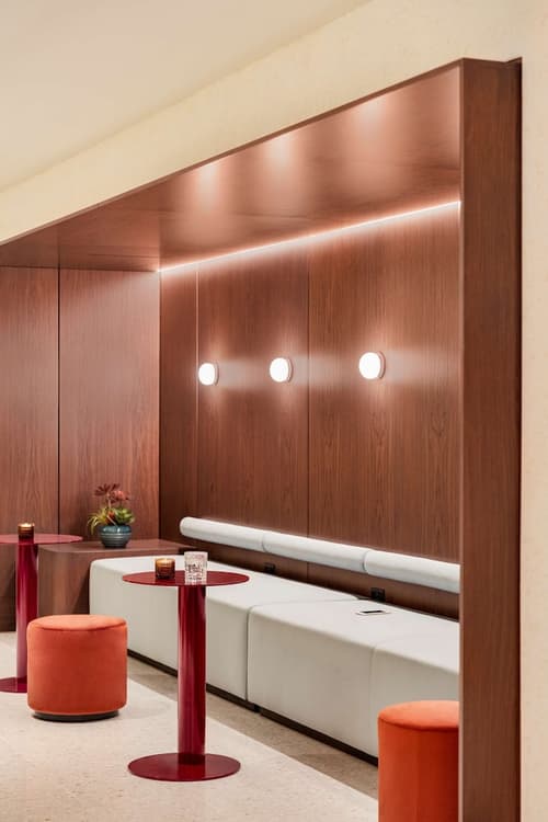 Hyatt Centric Montréal, Lobby