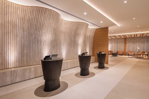 Hyatt Regency Lisbon, Reception