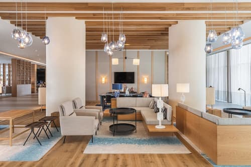 Hyatt Regency Lisbon, Lobby sitting area