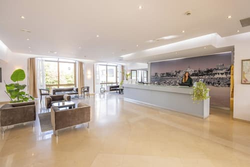 Clube do Lago Hotel, Reception