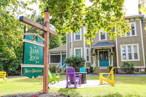 The Lark & Loon Inn