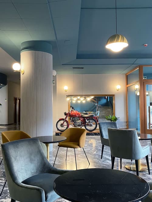 Hotel Astoria, Lobby