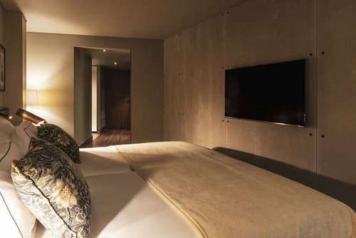 Fontinha Porto, Trademark Collection by Wyndham, Room