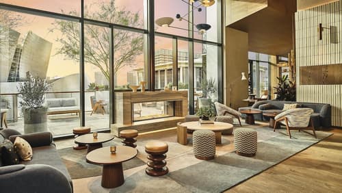 Conrad Los Angeles, Lobby