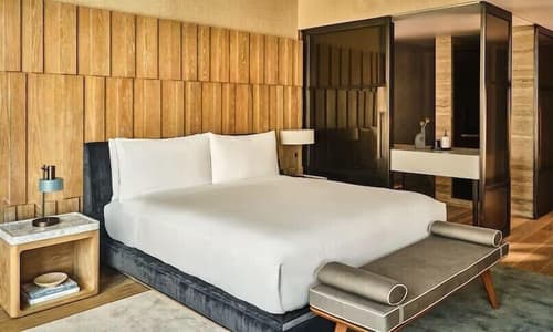 Conrad Los Angeles, Room