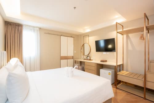 Away Bangkok Riverside Kene, Room