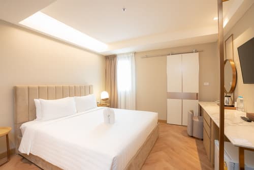 Away Bangkok Riverside Kene, Room