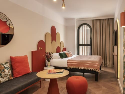 Ibis Styles Sevilla Santa Justa, Room