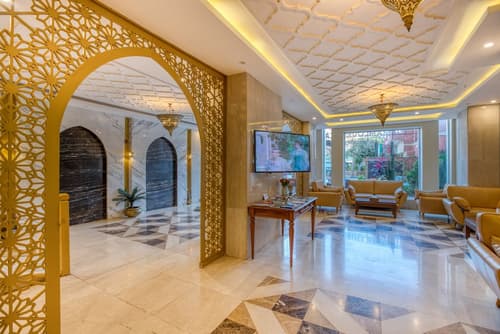 Mamlouk Pyramids Hotel