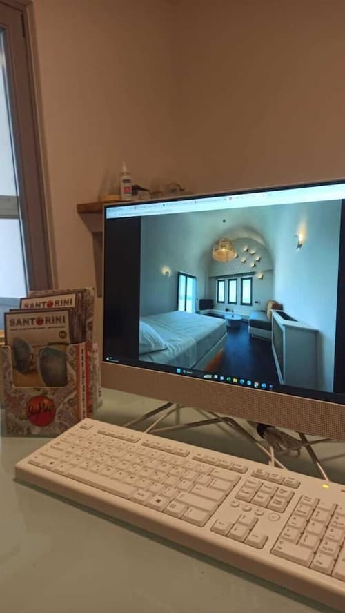 Elements Cozy Suites, Reception